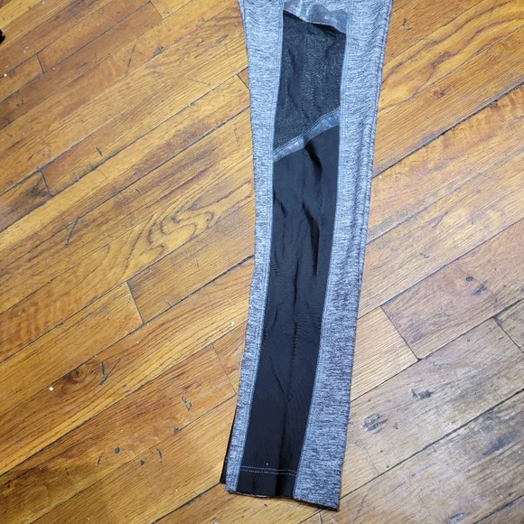 Victoria's Secret PINK Ultimate size sx/TP Mesh Cut Out High Rise Leggings/ Pant - Picture 14 of 17